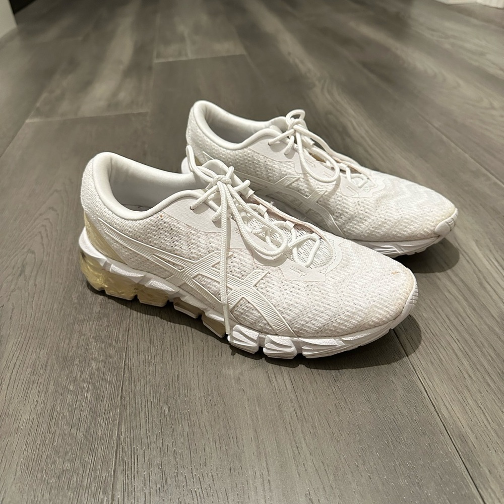 Women’s asics size 7.5
